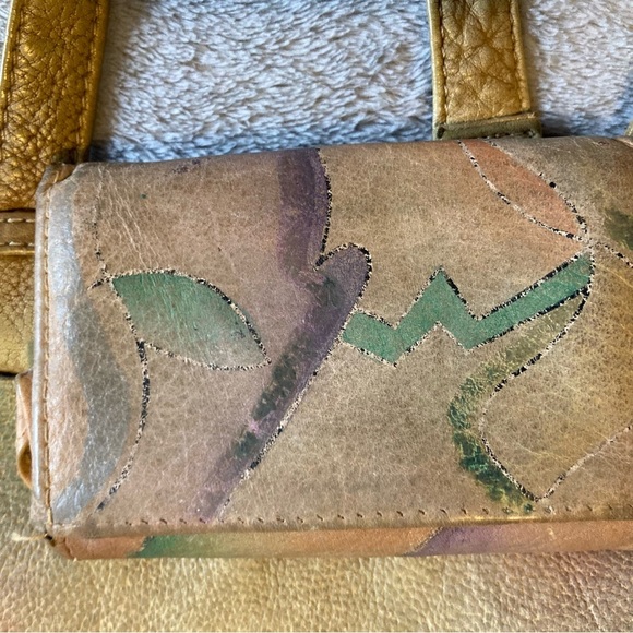 Great American Leatherworks Handpainted Shoulder Bag and Matching Wallet - Picture 15 of 15